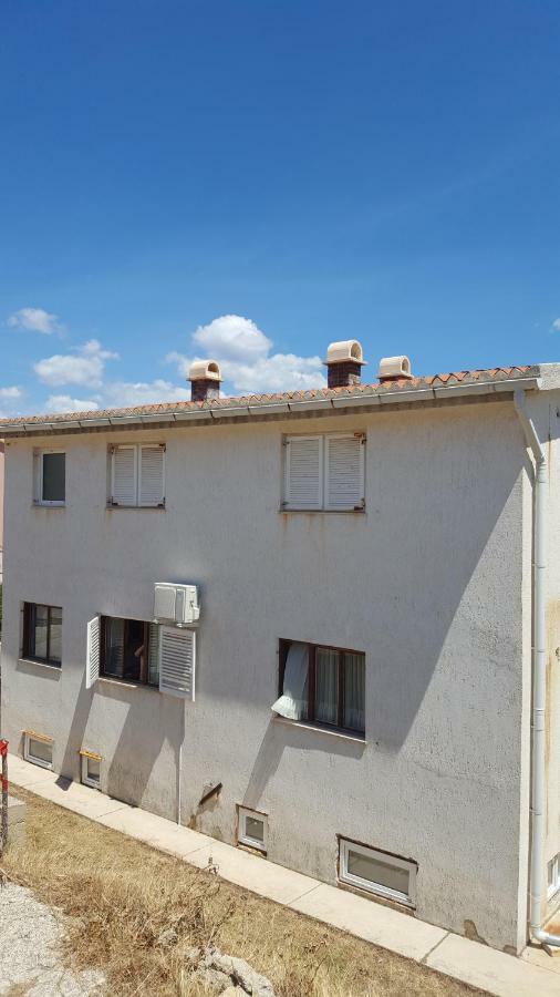 Apartment Perka 1 Pag Town Exterior foto
